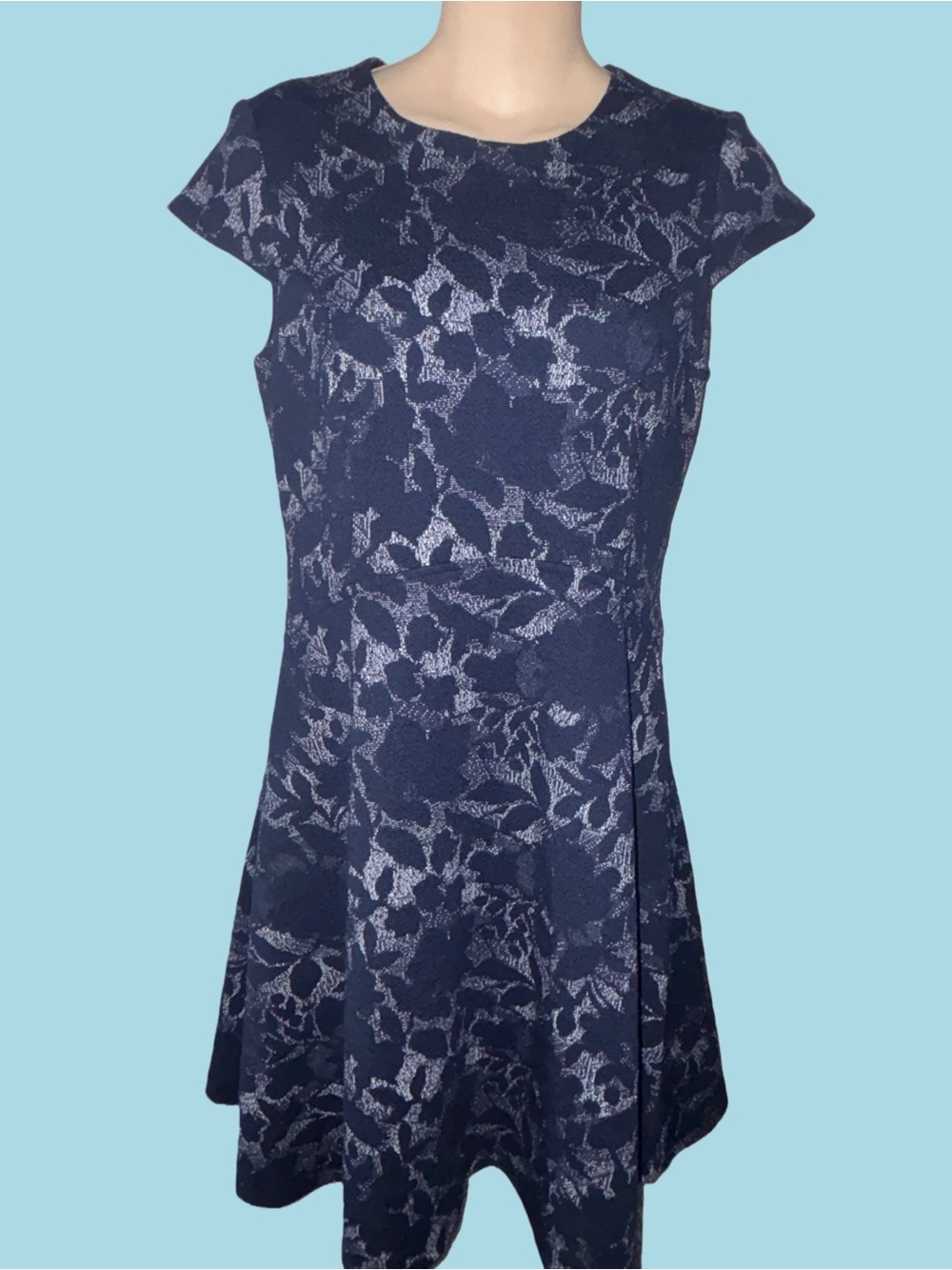 Vince Camuto Navy Garment with Pink Size Tag